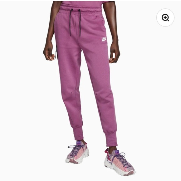Nike Tech Fleece Essentials Sportswear Athletic Warm Joggers Pants - Picture 8 of 9